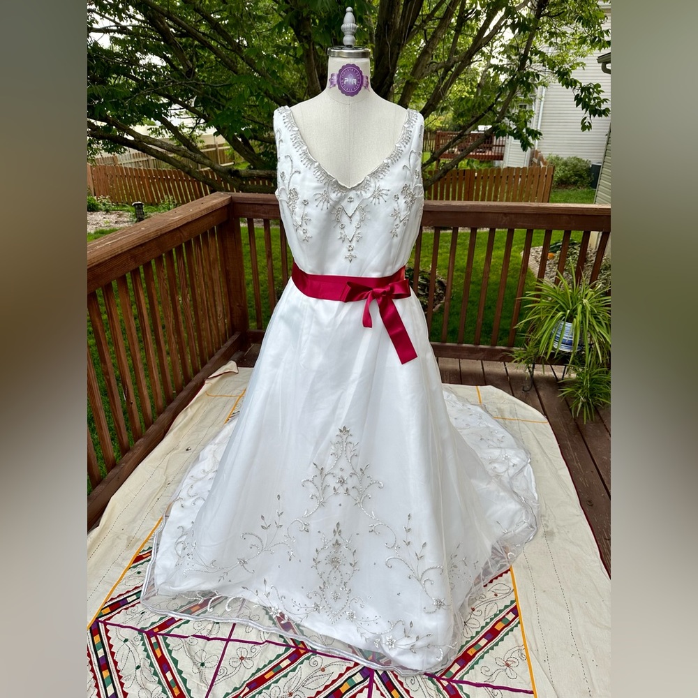 Jasmine Wedding Gown F802